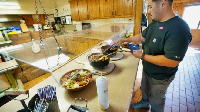 Las Vegas: Grand Canyon North ATV Tour With Scenic Flight - Authentic Dutch Oven BBQ Lunch