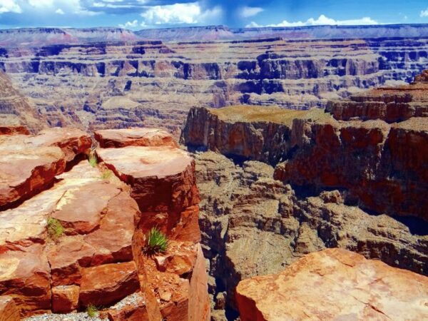 Las Vegas: Grand Canyon Skywalk and Hoover Dam Guided Tour - Tips for a Memorable Tour