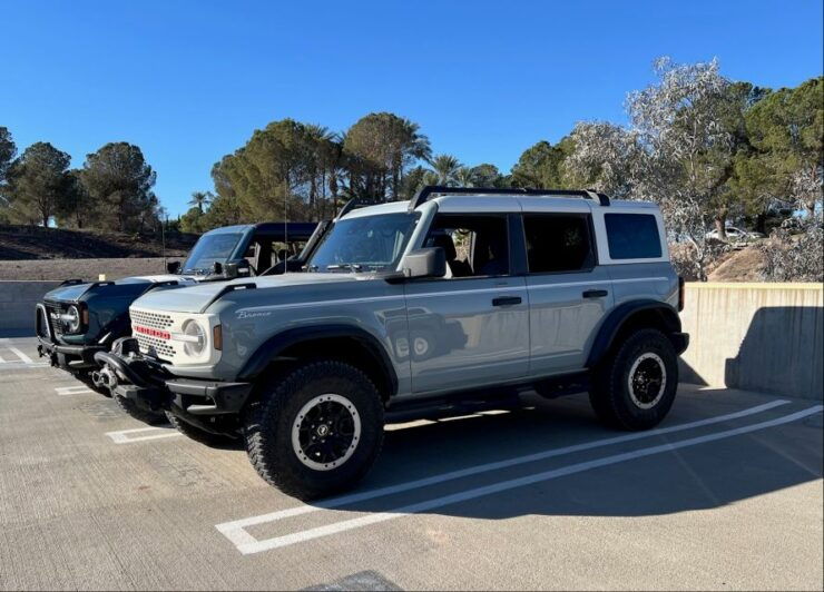 Las Vegas Guided Off-Road Adventure to Boathouse Cove - Language and Highlights
