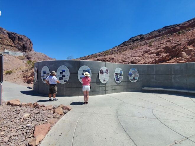 Las Vegas: Hoover Dam & Valley of Fire Day Trip With Brunch - Transportation and Logistics
