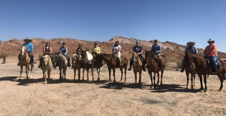 Las Vegas: Horseback Riding Tour - Explore Red Rock Formations