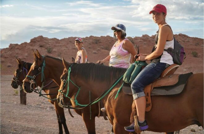 Las Vegas: Horseback Riding Tour With Lunch - Age and Health Restrictions