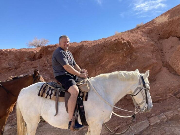 Las Vegas: Horseback Riding With Breakfast - Experience