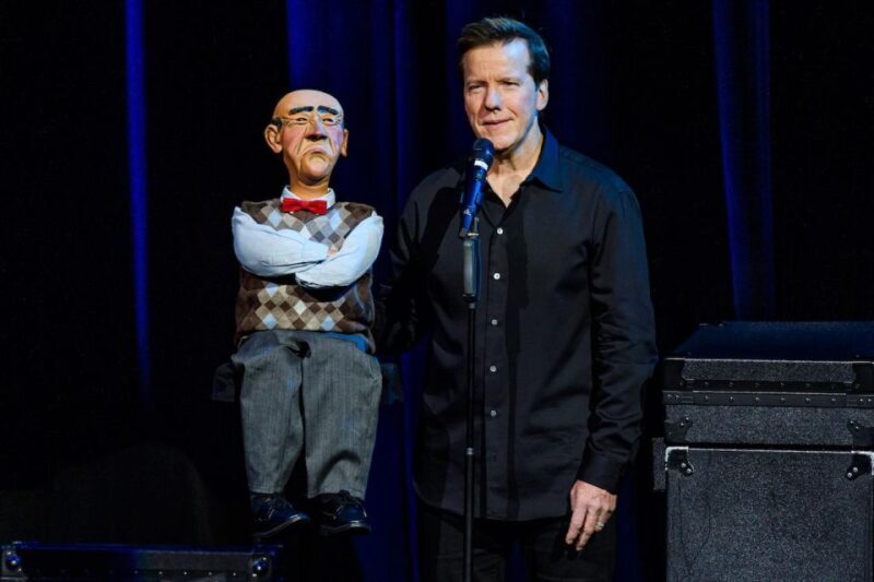 Las Vegas: Jeff Dunham - Artificial Intelligence - Why This Show Is Worth It