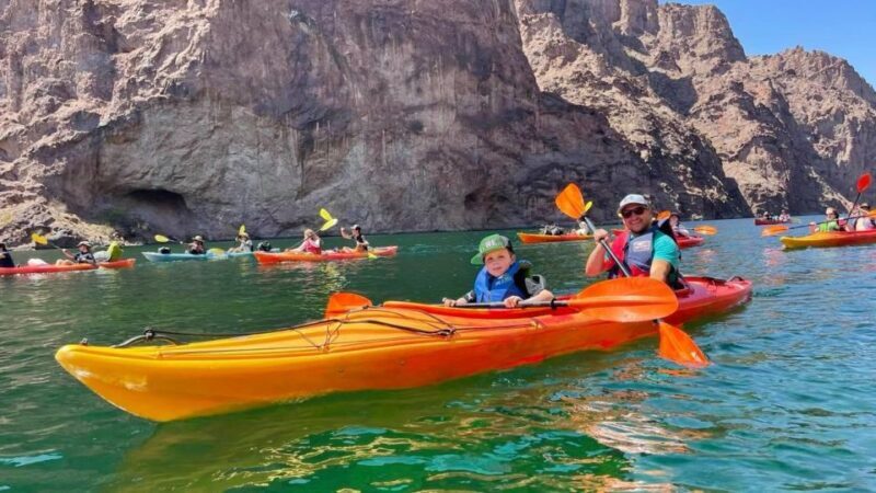 Las Vegas: Kayak Rental without Transportation - What To Expect on Your Kayaking Day