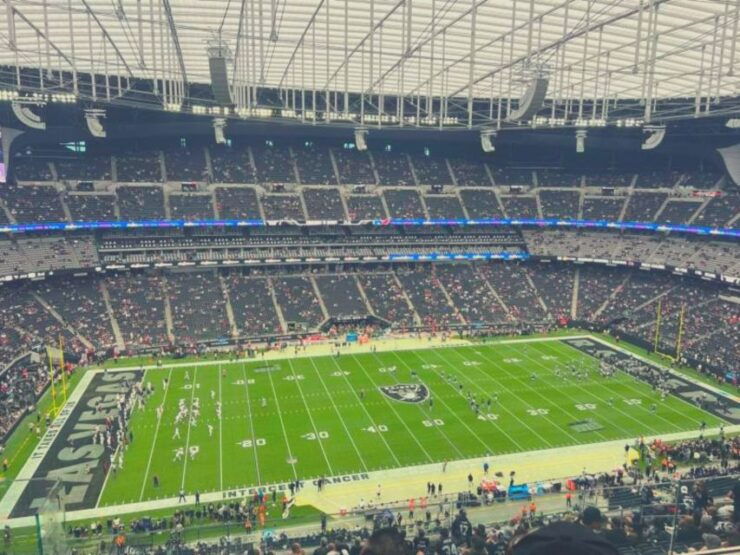 Las Vegas: Las Vegas Raiders Football Game Ticket - Experience