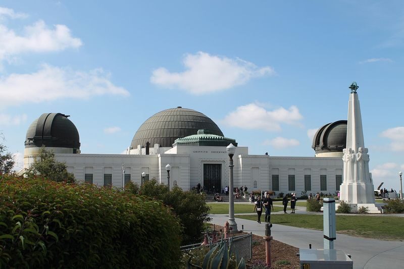 Las Vegas Los Angeles & Hollywood Walk of Fame Full-Day Small Group Tour - Should you book it?