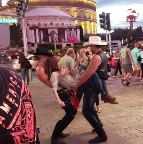 Las Vegas: Must-See Bars - Las Vegas Strip Bar Experience - Tour Availability and Booking