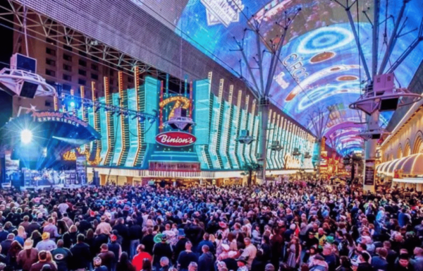 Las Vegas: Night City Tour With Hotel Pickup - Getting to the Tour