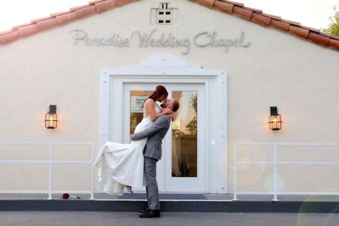 Las Vegas: Paradise Wedding Chapel Quickie Sign & Go Wedding - Marriage License Information