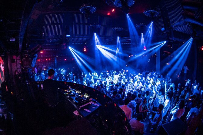 Las Vegas: Party Bus Club Crawl With Free Drinks (Feb ) - Experience Highlights