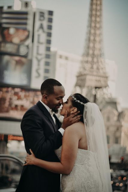 Las Vegas: Personal Travel & Vacation Photographer - Full Description