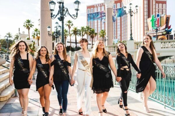 Las Vegas: Personal Travel & Vacation Photographer - The Sum Up