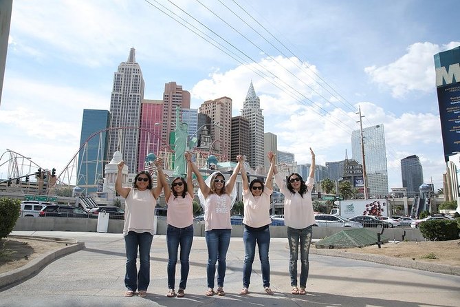 Las Vegas Photo Tour by Luxurious Vehicle - Transportation Options