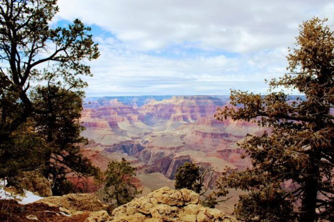 Las Vegas: Private Grand Canyon National Park Tour - Tour Guides Facts and History