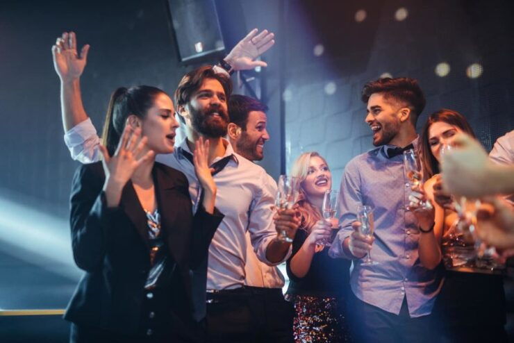 Las Vegas Private Party Bus Club Crawl - Overview of the Las Vegas Party Bus Club Crawl