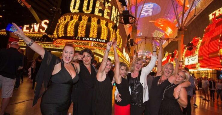 Las Vegas: Private Party Bus Tour of Vegas Strip W Champagne - Good To Know