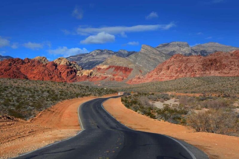 Las Vegas: Red Rock Canyon & 7 Magic Mountains Tour - The 7 Magic Mountains Experience