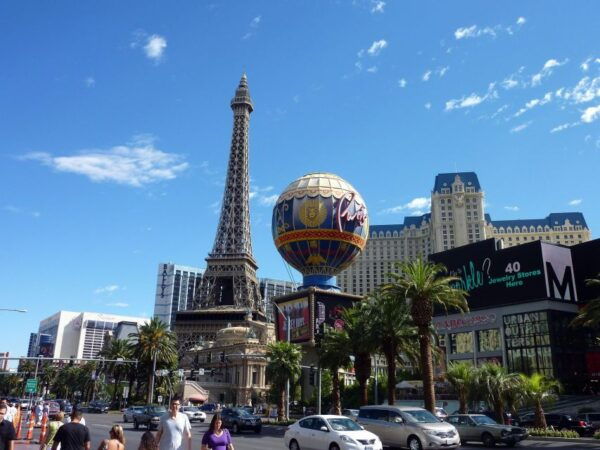 Las Vegas: Self-Guided Scavenger Hunt Walking Tour - Images