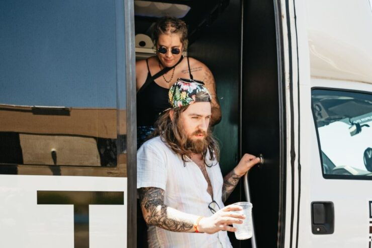 Las Vegas Strip: 3-Stop Pool Party Crawl With Party Bus - Pool Party Crawl Overview