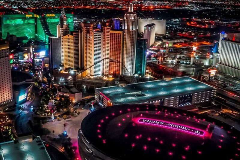 Las Vegas Strip Highlights Helicopter Tour with Optional Transfers - What the price buys, and what it does not