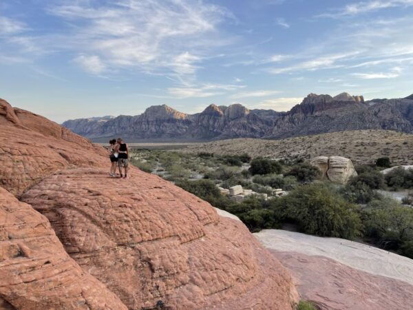 Las Vegas: Sunset Hike and Photography Tour Near Red Rock - Customer Reviews