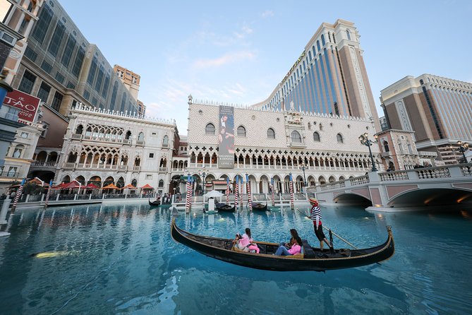 Las Vegas Super Saver: Madame Tussauds With Gondola Boat Ride - Negative Experiences