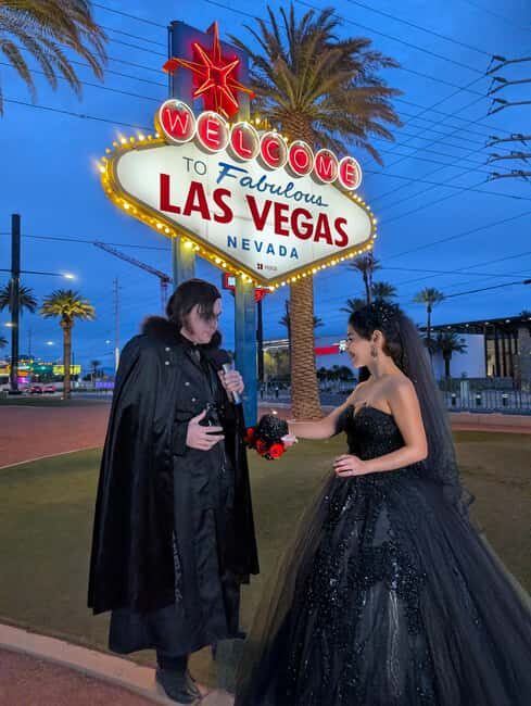Las Vegas: Traditional or Theme Vegas Sign Wedding/Renewal - Practical Considerations