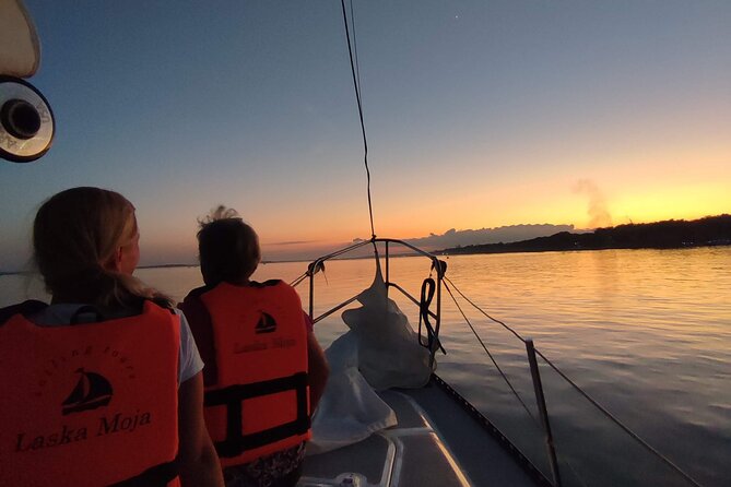 Laska Sailing Tours on the Lagoon Bacalar - Directions