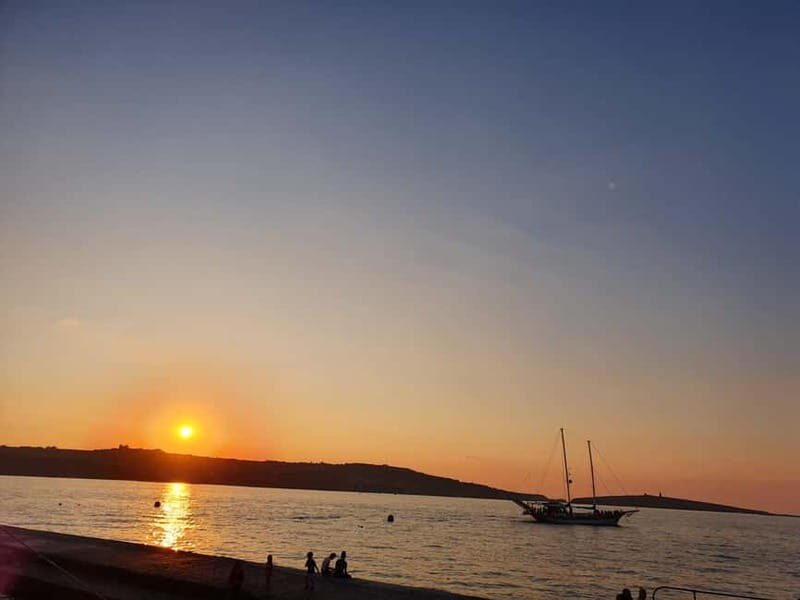 Late afternoon cruise to the Blue Lagoon and seacaves - An In-Depth Look at the Experience