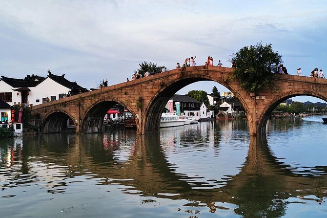 Late afternoon visiting Zhujiajiao with dinner - Practical Tips