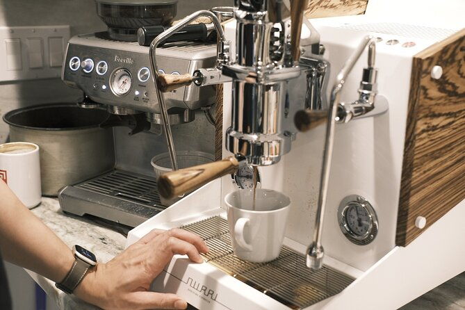 Latte Art Teaching with the Powerful Nurri Espresso - An In-Depth Look at the Knoxville Latte Art Workshop