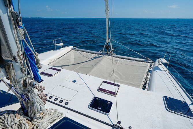 Laura Catamaran Private Tour to Isla Mujeres - FAQ