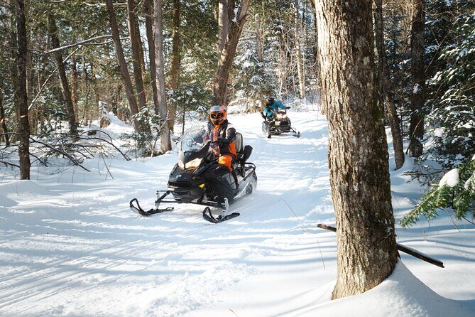 Laurentians: Guided excursion by snowmobile - FAQ