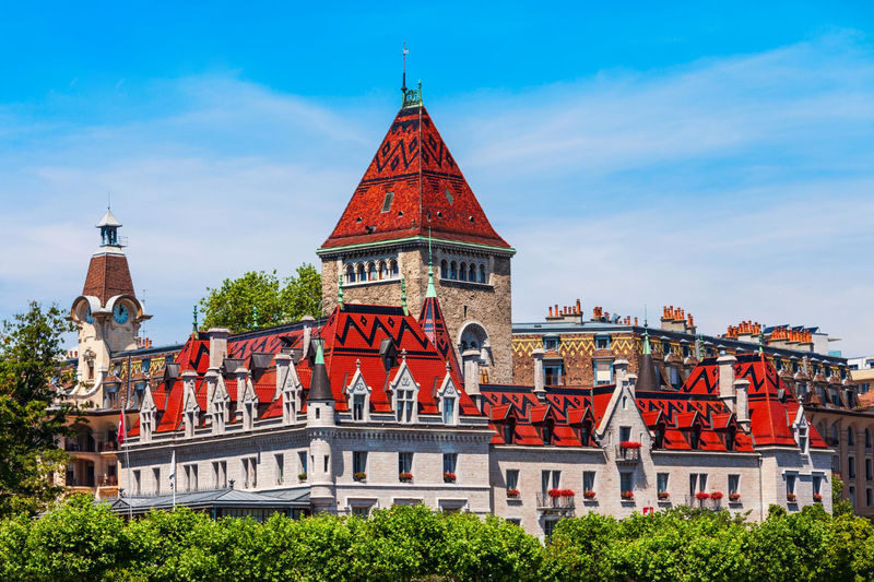 Lausanne: 60-minute Express Walking Tour with a Local - A quick first look at Lausanne