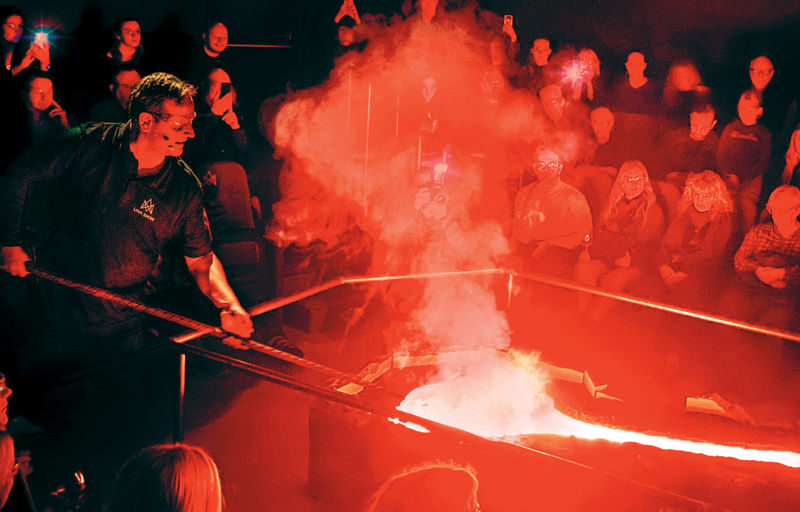 Lava Show Ticket in Vik - The moment the lava enters the room