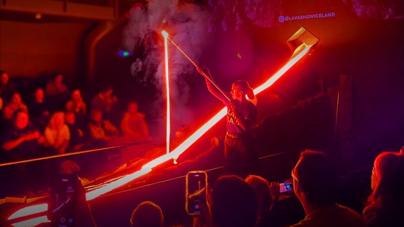 Lava Show Ticket in Vik - From geology lesson to live demonstration