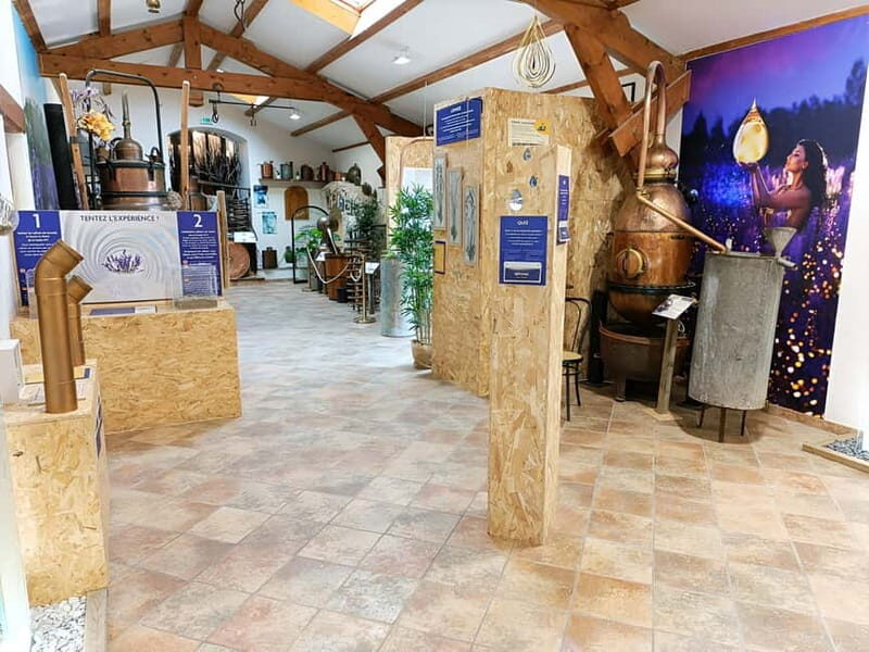 Lavande Guided Tour And Live Distillation - The Sum Up