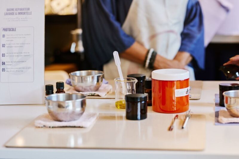 Lavender Field & Distillery Tour between Nimes & Arles - Shopping and Personal Advice