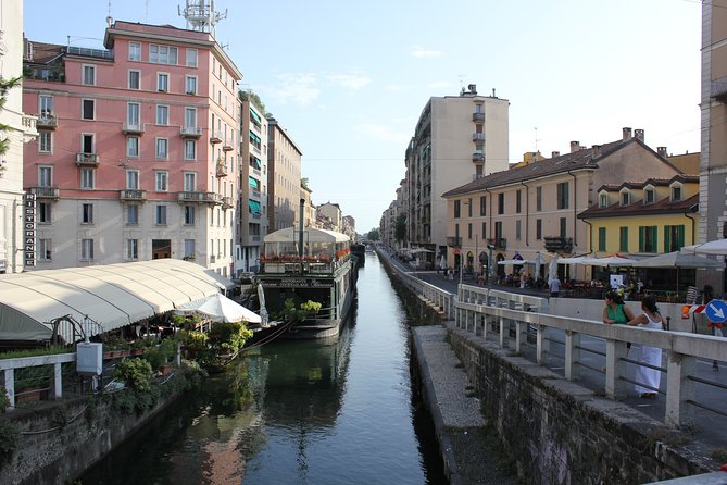 Layover in Milan a Private Tour With a Local: Best Highlights of Milan - Booking Information