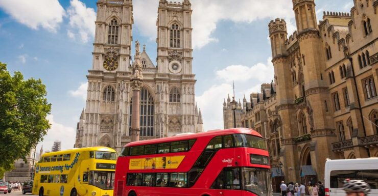 Layover London Private Tour From Heathrow Airport - Booking Details and Flexibility
