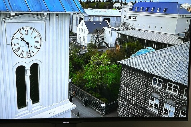 Layover or Weekend Tour ? Reykjavík, Culture, Coziness and Design - Discover the Cozy Charm of the City