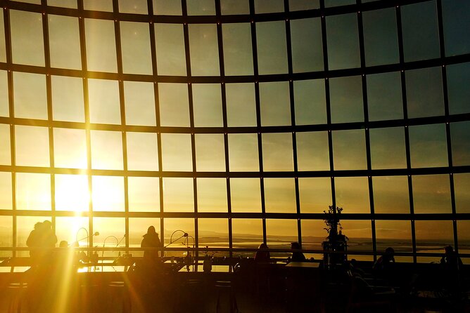 Layover or Weekend Tour ? Reykjavík, Culture, Coziness and Design - Common Questions