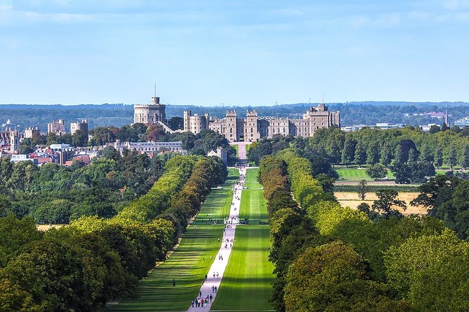 Layover Royal Windsor Private Tour From London Heathrow Airport - Explore Royal History of Windsor