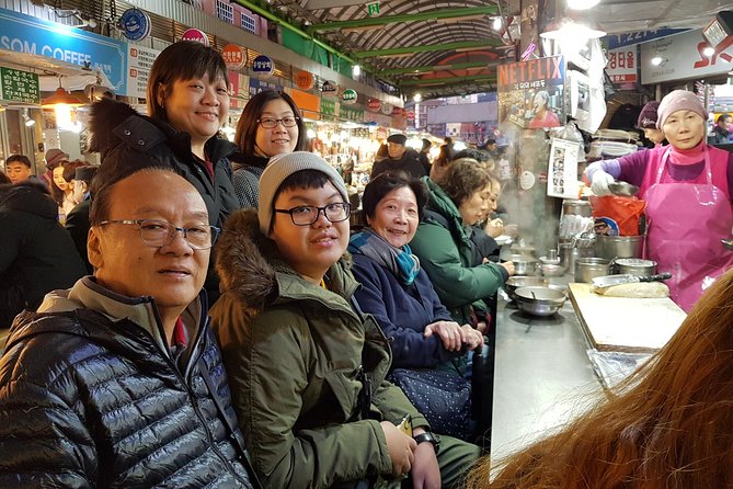 Layover Tour for Essential Seoul City & Gourmet Tour(Incl. Lunch & Dinner) - Gourmet Food Experiences