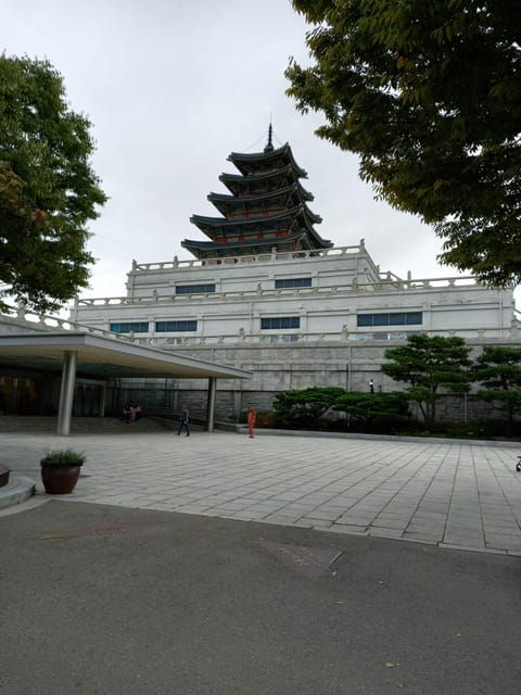 Layover Tour to Gyeongbokgung-Folk Museum-Bukchon-Insadong - Inclusions and Exclusions