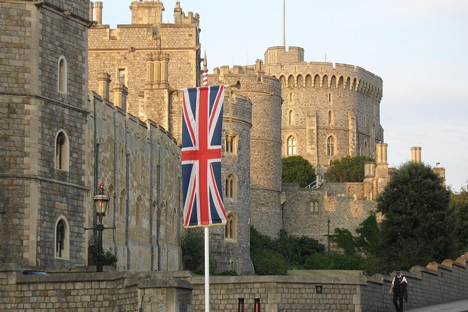 Layover Windsor Tour From LHR: Executive Luxurious Vehicle Private Tour - Directions