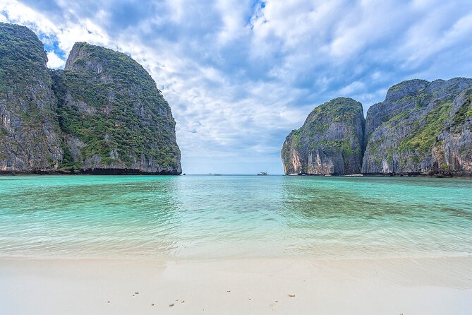 Lazy Phi Phi and Khai Islands Premium Service Trip From Phuket - Premium Service Inclusions