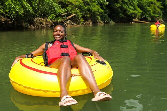 Lazy River Tubing Adventure on the Roseau River - The Sum Up