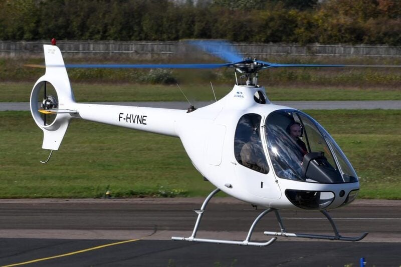 LE HAVRE: 20 Minutes Helicopter Flying LEsson - Experience Highlights